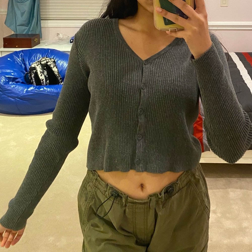 Brandy Melville Grey Slightly Cropped Sweater with Buttons